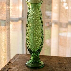 EO Brody Emerald Textured Glass Vase